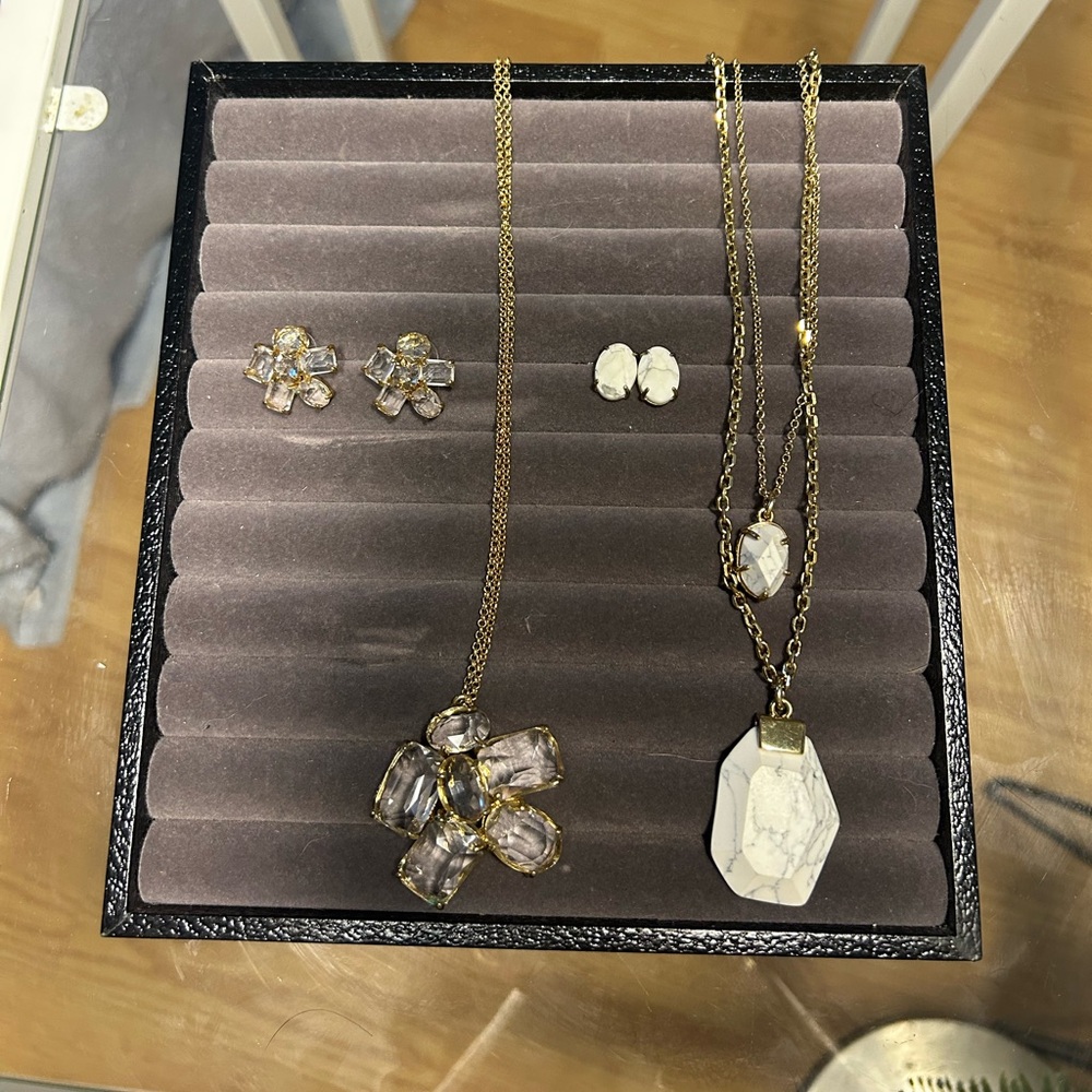 Ann Taylor Jewelry Set Bundle- 2 necklaces w/ matching earrings - Picture 2 of 10